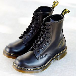 Dr. Martens 1460 Smoot Boot Size 7 Womens